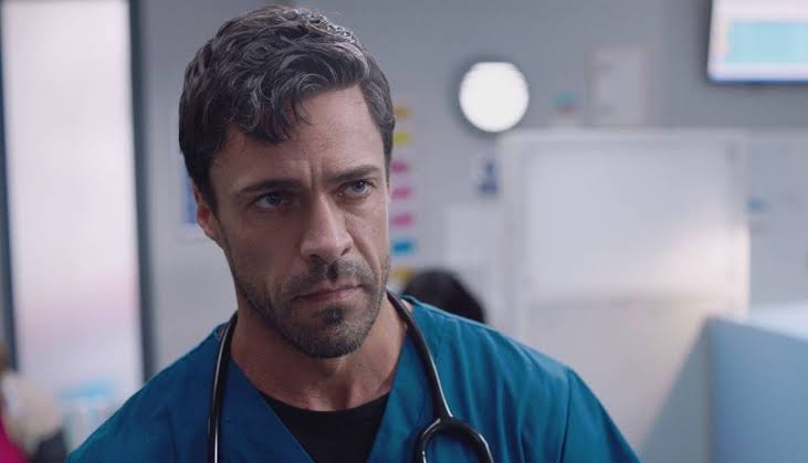 Casualty star teases huge Flynn twist as he faces 'moral dilemma' over  Russell's secret - Liverpool Echo
