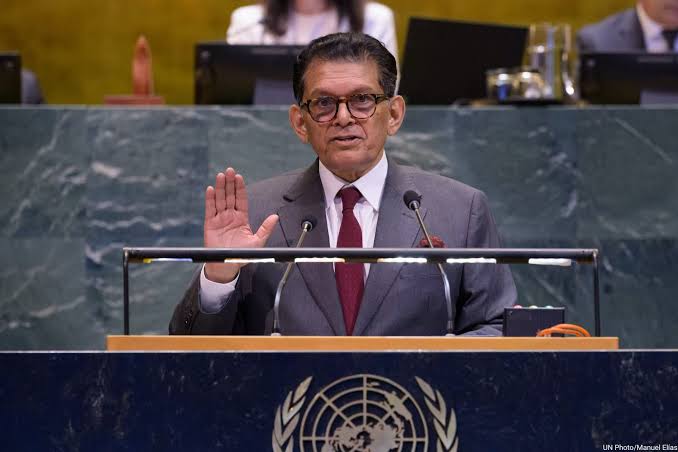 জাতিসংঘ সাধারণ পরিষদের সভাপতি হিসেবে শপথ নিলেন খলিলুর রহমান সেপ্টেম্বর ৯,  সিএমজি বাংলা ডেস্ক: জাতিসংঘ সাধারণ পরিষদের ৮১তম অধিবেশনের ...