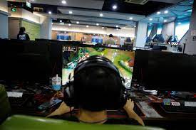 Chinese video game revenue declines for the first time amid crackdown |  Reuters