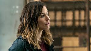 This subreddit is for discussion and content relevant to the show. Exclusive Chicago P D Finale Sneak Peek Lindsay S Mom Becomes Prime Suspect No 1 After A Shooting Entertainment Tonight