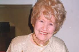 Evelyn Coats's Instagram, Twitter & Facebook