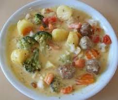 All In One Gemusemix Mit Hackballchen Kottbullar Und Kartoffeln Rezept Rezepte Thermomix Rezepte Einfache Gerichte