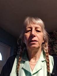 Hello, I'm Hanilie and something to know about me is I'm busy woman