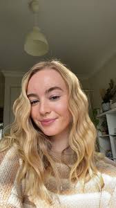 I'm single from London looking for boyfriend