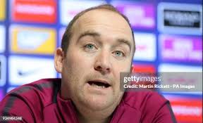 755 Coach Nick Cushing Stock Photos, High-Res Pictures, and Images