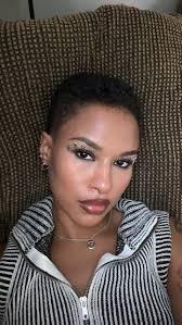 Chloe Christian's Instagram, Twitter & Facebook