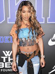 78,197 likes · 1,318 talking about this. Hollywoodlife Com Wp Content Uploads 2020 10 Ma