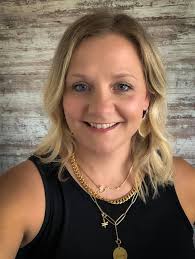 Trying out bangs and receiving feedback