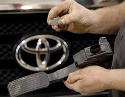 Pada tahun 2000 syarikat toyota motor corporation telah mencapai jumlah pemasangan kenderaan sebanyak 500,000 unit. Sejarah Kempen Panggil Balik Semula Paling Teruk Di Dunia Mekanika