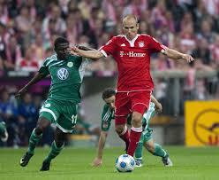 Arjen robben (bedum, 23 januari 1984) is een nederlandse voetballer. Arjen Robben Der Mann Der Den Fc Bayern Zum Triple Sieger Machte Stern De