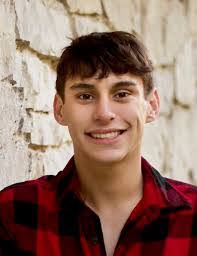 Julie Kohlman's Instagram, Twitter & Facebook