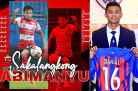 Syahrian abimanyu, kata achsanul, sudah masuk ke dalam klub yang tepat. Jdt S Different Ways To Introduce National Team Players Syahrian Abimanyu Holds A Scarf Danial Ride A Limousine Netral News