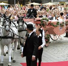 Verona pooth (51) sorgt derzeit für aufsehen mit neuen hochzeitsplänen. Ausgeworben Verona Pooth Wirbt Nicht Mehr Fur Marmelade Welt