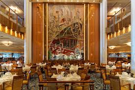 Queen mary 2 boasts 14 spacious decks with sweeping staircases and magnificent public rooms entertainment is easily derived from the queen mary 2's many swimming pools, lounges, shops and. Queen Mary 2 Restaurants Entertainment Spa Fazit