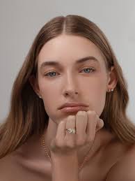 Some of our Signatures, redefined. Introducing our new Toi et Moi's  inspired by their beloved sister solitaires.⁠ ⁠ 🤍 The Luise Ring