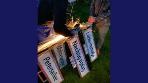 Esstisch rustikal esszimmertisch racadia aus teak. Kolonial Synonym