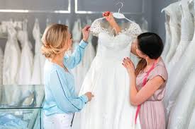 Alles, was ihnen zu ihrem großen glück noch fehlt, ist das richtige brautkleid? Brautkleid Verkaufen 5 Fragen Antworten Wie Ihr Euer Kleid Erfolgreich Verkauft