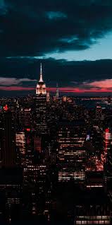 Manzara Fondodepantallaparatelefonos Fondosdepantallabonitos Fondosdepantallaparacelular Fondosdepantal City Wallpaper New York Wallpaper City Aesthetic