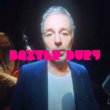 El músico y escritor Baxter Dury (@baxterdury) regresa con su nueva  canción, "Aylesbury Boy", en la que narra lo que siente cuando "va de un  lugar a otro sin encajar en ningún lado"., Para este ...