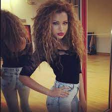 80 S 90 S Hair 90s Grunge Hair Hair Shows Big Hair