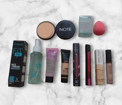 Complete Glow-Up: All-in-One 7-in-1 Makeup Kit