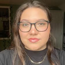 I'm excited to share that I've earned my Masters in Strategic  Communication. Along with this milestone, I'm proud to share my graduate  thesis project, Leading by Listening, a podcast which explores… |