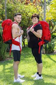 « la route des 50 volcans » promet une traversée extraordinaire de l'amérique centrale à la découverte des vestiges mayas du guatemala, de la nature sauvage du costa rica et des mystères de la colombie. Pekin Express Decouvrez Tous Les Candidats Qui Vont Parcourir L Amerique Centrale Ladepeche Fr