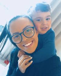 Amanda Adami Santi (@amandinhasanti) • Instagram photos and videos