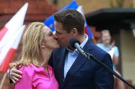 Rafał trzaskowski goni andrzeja dudę. Kim Jest Malgorzata Trzaskowska Zona Rafala Trzaskowskiego Prywatnie Wiek Wyksztalcenie Dzieci Instagram Polska Times