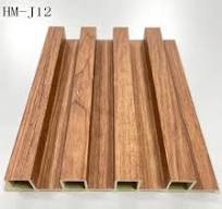 Panneaux muraux en bois de grilles de plafond directement de ...