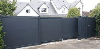 Maybe you would like to learn more about one of these? Portail Coulissant Telescopique 3 Vantaux A2p Tuquet Portail Coulissant Portail Portail Aluminium