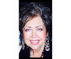 Laurie Tenorio's Instagram, Twitter & Facebook