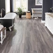 Pin By Victorgracia On Final Living Room In 2020 Grey Oak Grey Laminate Flooring Gray Oak Floor