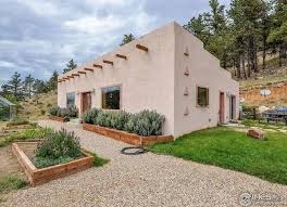15 Off The Grid Homes For Sale Right Now Off Grid House Facade House Eco Friendly House