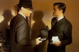 Catch me if you can is a 2002 american biographical crime film directed and produced by steven spielberg from a screenplay by jeff nathanson. The Film Sufi Catch Me If You Can Stephen Spielberg 2002