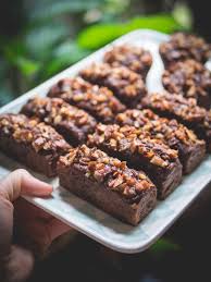 Mini Banana Breads Aux Poires Amandes Chocolat Poire Amande Gateau Poire Amande Gateau Banane Chocolat