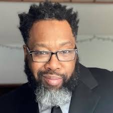 Clarence Worden's Instagram, Twitter & Facebook