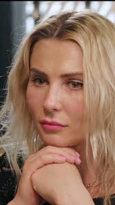 Mahmoud wants to divorce Nicole because her dress shows too much of her  back… #90DayFianceHappilyEverAfter