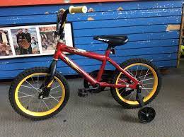 The site offers news, satire, blogs and original content, and covers politics, business, entertainment, environment, technology, popular media, lifestyle, culture, comedy, healthy living, women's interests and local news. Used Huffy Rock It Boys Bicycles Mens Bikes Sidelineswap