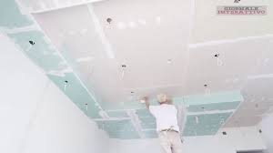 Realizzare un lavoro in cartongesso moderno è un vantaggio sia di valore per la tua casa o appartamento che per la tua bolletta in caso dei led. Controsoffitto In Cartongesso Con Faretti Led Youtube