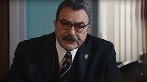 It took me some time to really fall in love with blue bloods but once i did, i was hooked! This Is When Tom Selleck Wants To End Blue Bloods
