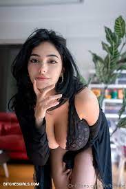 Shiftymine_Of Nude Thicc - Sofia Mina Delle Cave Nsfw Photos Cosplay