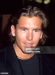 Ron Earhart's Instagram, Twitter & Facebook