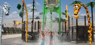 Aquatic Zoo Waterpark - Mt. Vernon | Enjoy Illinois | Enjoy Illinois