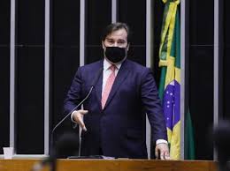 Após os 513 deputados federais se apossarem de seus cargos pela manhã, os partidos precisam formar blocos. Maia Diz Que Intencao E Entregar Presidencia Da Camara Em 2021