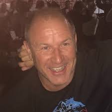 Ian Egan's Instagram, Twitter & Facebook