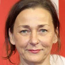 In Wahrheit: Blind vor Liebe (2023)