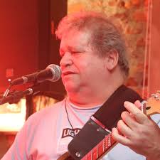 Numas Gravado no estúdio de @ricarocksoares em 2010 e o vídeo editado pelo  @renatoflor