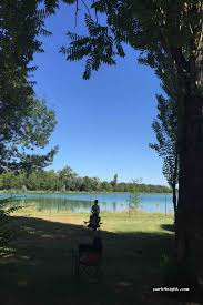 La base de loisirs de castéra verduzan s'étend sur 7 hectares et permet aux petits et aux grands de se baigner en été. Castera Verduzan Rue Du Lac Gers France