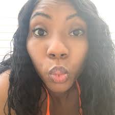 Sending virtual kisses to all of my followers! 💋 ⁣ .⁣ .⁣ .⁣ .⁣ .⁣ #forever  #instalove #kiss #couple #pretty #lovehim #girlfriend #xoxo #cute  #instagirlfriend #smile #beautiful #together #adorable #happy #loveyou  #reallove #